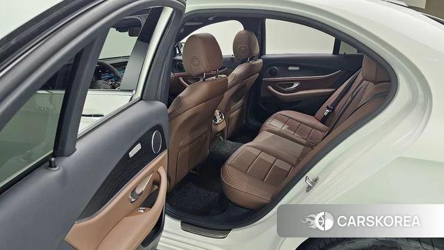 Mercedes-Benz E-Class W213 id 4631402 из Кореи 20