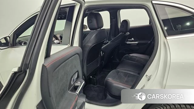Mercedes-Benz GLA - Class H247 id 4585256 из Кореи 20