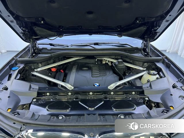 BMW X7 id 4253468 из Китая 20
