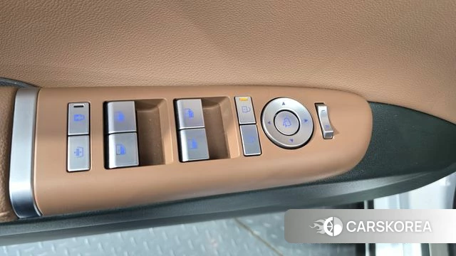 Hyundai Grandeur (GN7) id 4474455 из Кореи 20