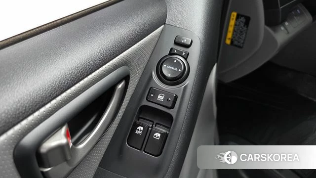 Hyundai The New Grand Starex id 4496188 из Кореи 20