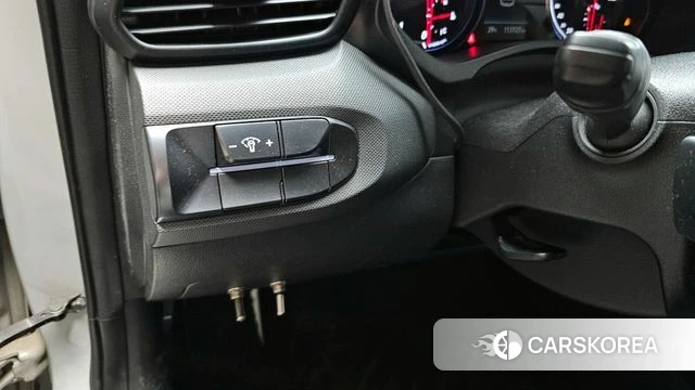 Hyundai Veloster (JS) id 4389586 из Кореи 20