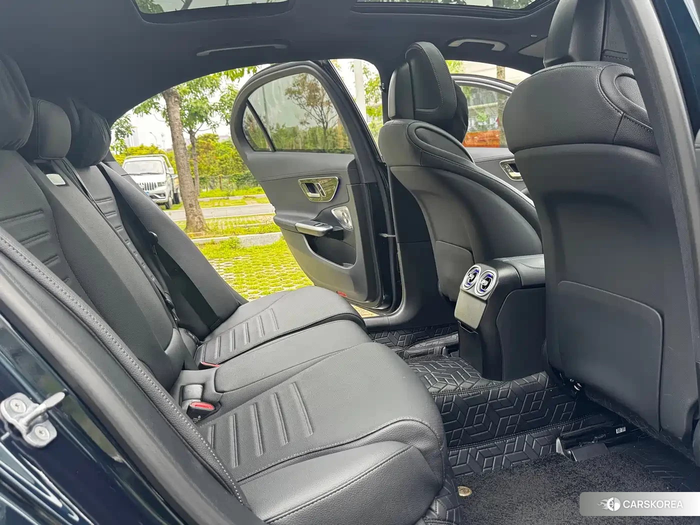 Mercedes-Benz C-class id 4548304 из Китая 20