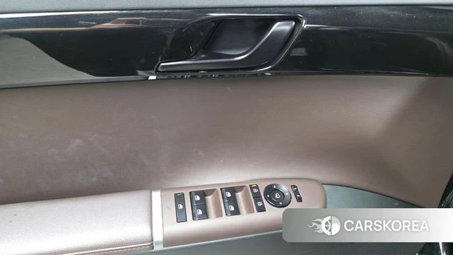 Hyundai Grandeur Hybrid (GN7) id 4292186 из Кореи 20
