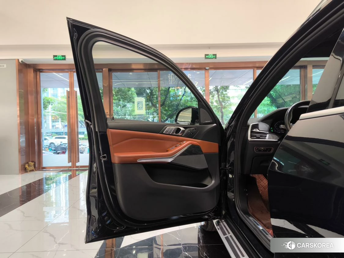 BMW X7 id 4440309 из Китая 20