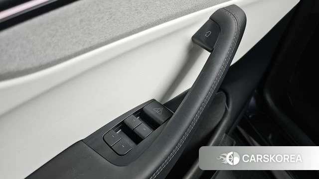 Tesla Model Y id 4853549 из Кореи 20