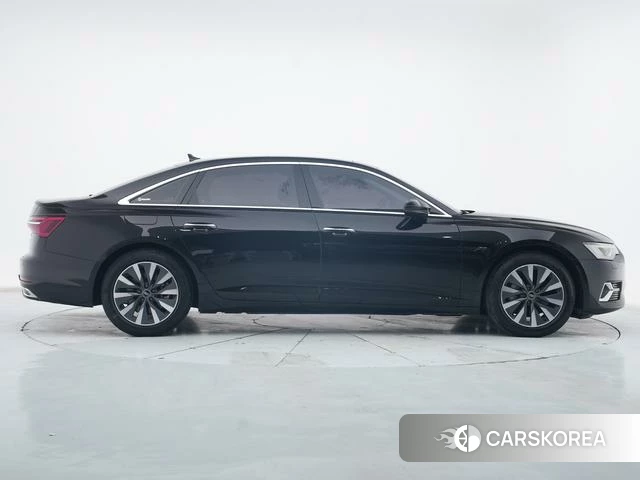 Audi A6L id 4205608 из Китая 20