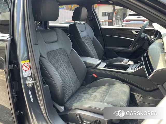 Audi A6L id 4273889 из Китая 20