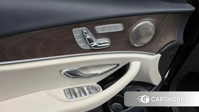 Mercedes-Benz E-Class W213 id 4549693 из Кореи 20