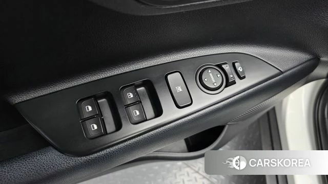 Kia Stonic id 4339730 из Кореи 20