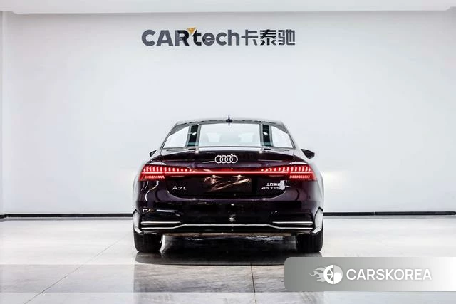 Audi A7L id 4278725 из Китая 20