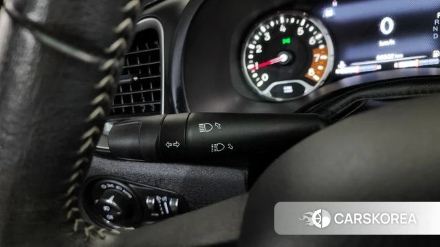 Jeep Renegade id 4244835 из Кореи 20
