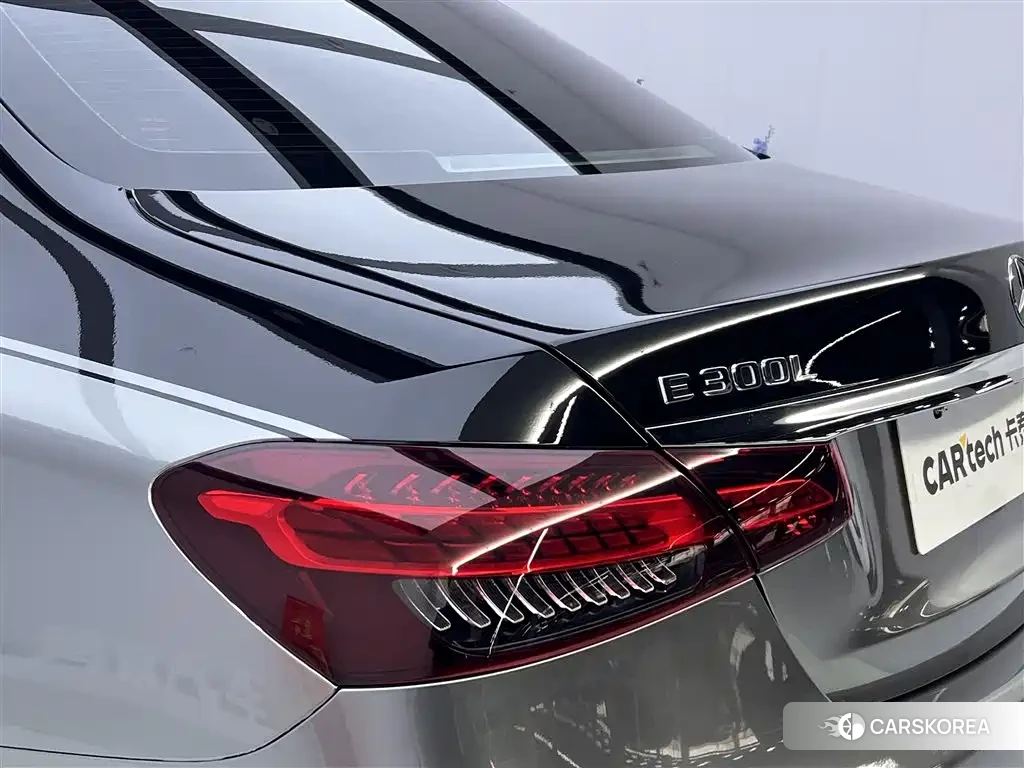 Mercedes-Benz E-Class id 4547931 из Китая 20