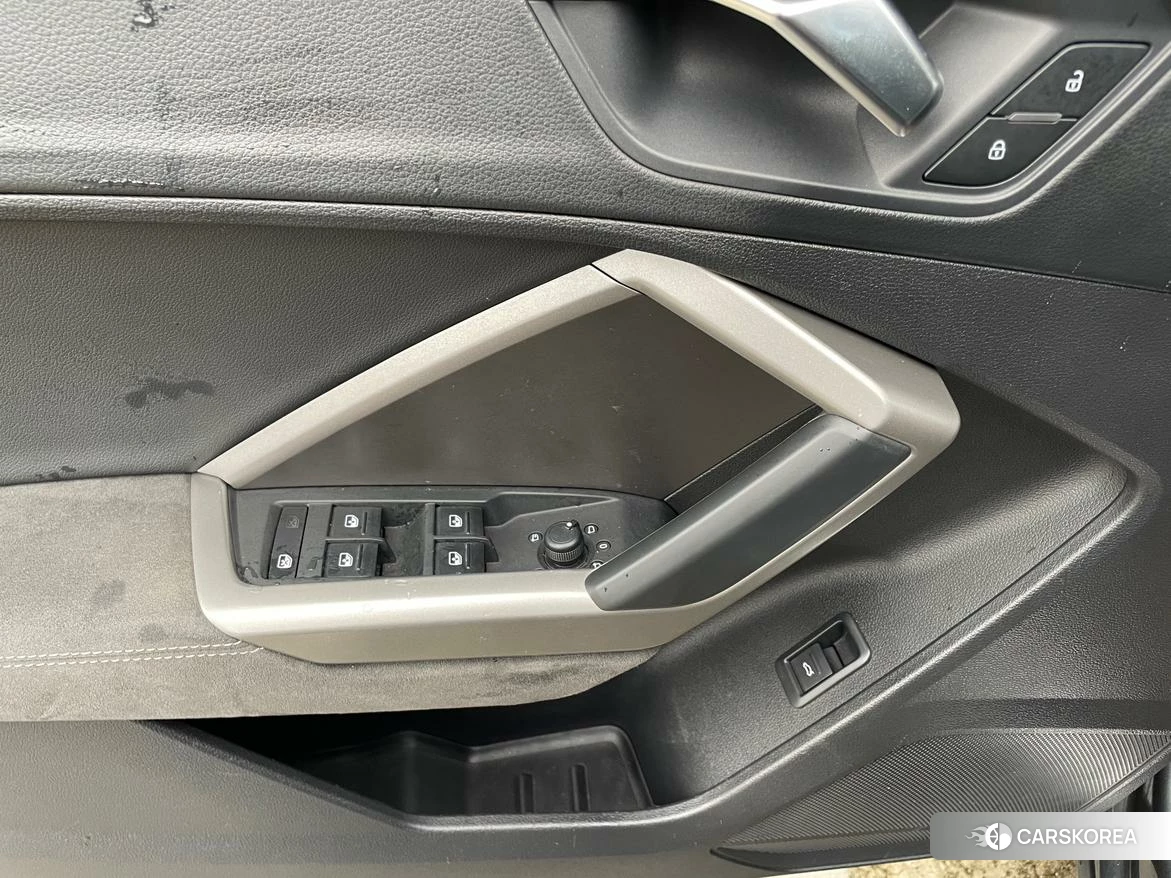 Audi Q3 id 4426838 из Китая 20