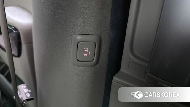 Kia The New Carnival id 4732623 из Кореи 20