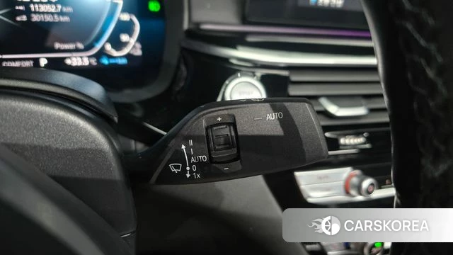BMW 5 Series (G30) id 4397182 из Кореи 20