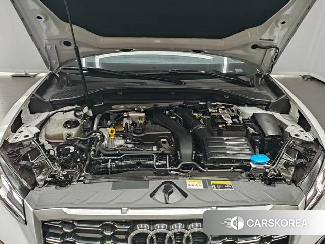 Audi Q2L id 4276683 из Китая 20