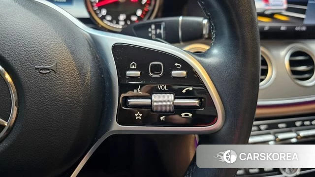 Mercedes-Benz E-Class W213 id 4689108 из Кореи 20