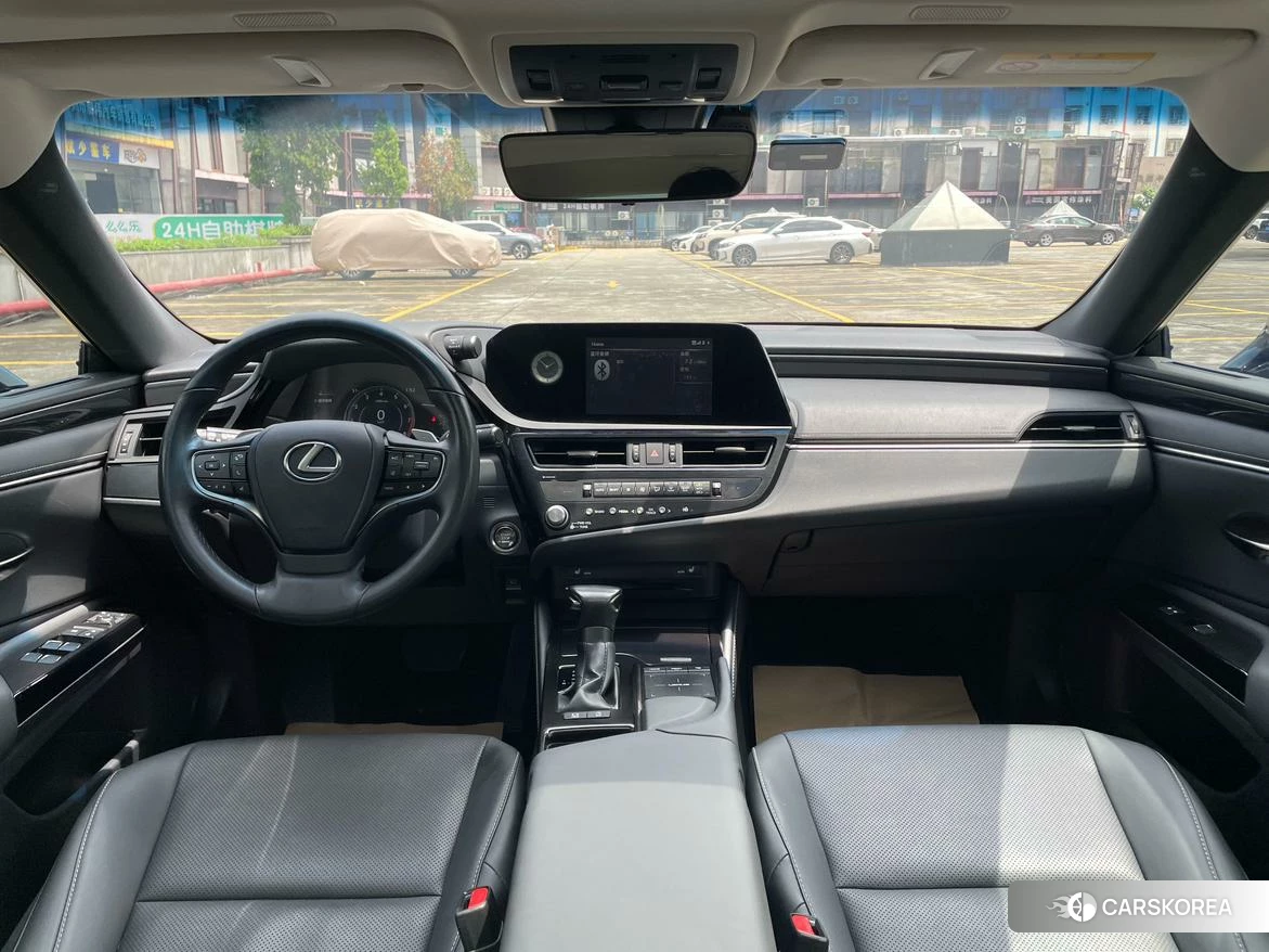 Lexus ES id 4486504 из Китая 20