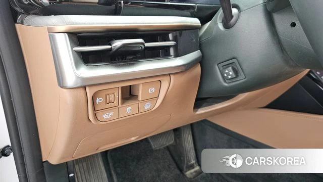 Hyundai Grandeur Hybrid (GN7) id 4584728 из Кореи 20