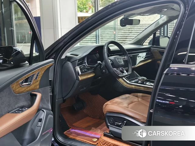 Audi Q7 id 4219202 из Китая 19