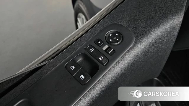 Hyundai Staria id 4354337 из Кореи 20