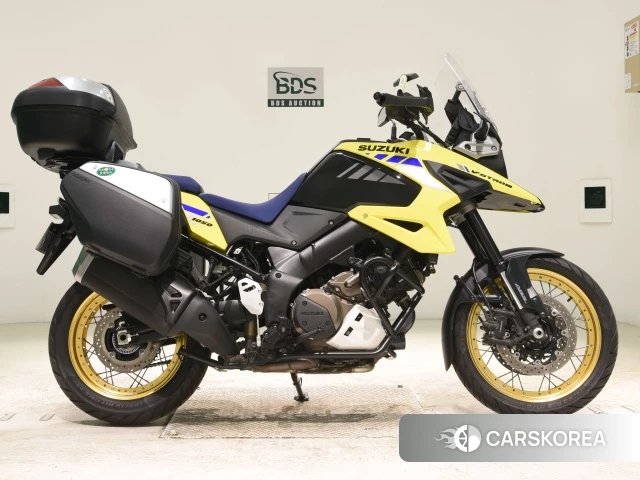 Проданный Suzuki V-STROM 1050XT 2021 из Японии, фото 2