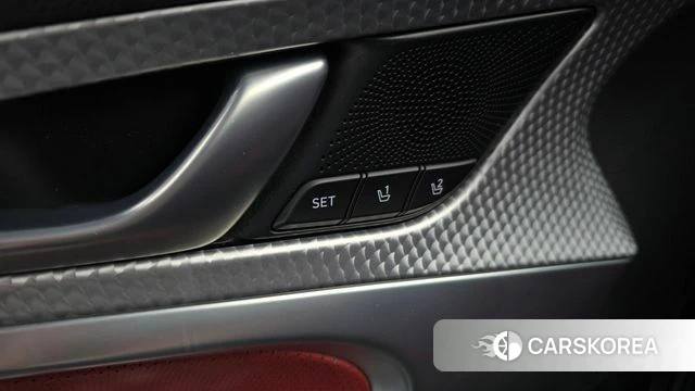 Genesis The New G70 id 4593474 из Кореи 20