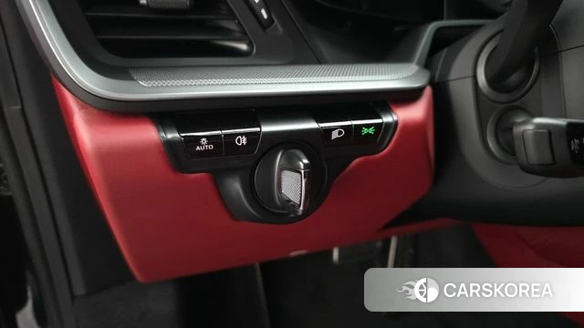 Porsche 911(992) id 4377451 из Кореи 20