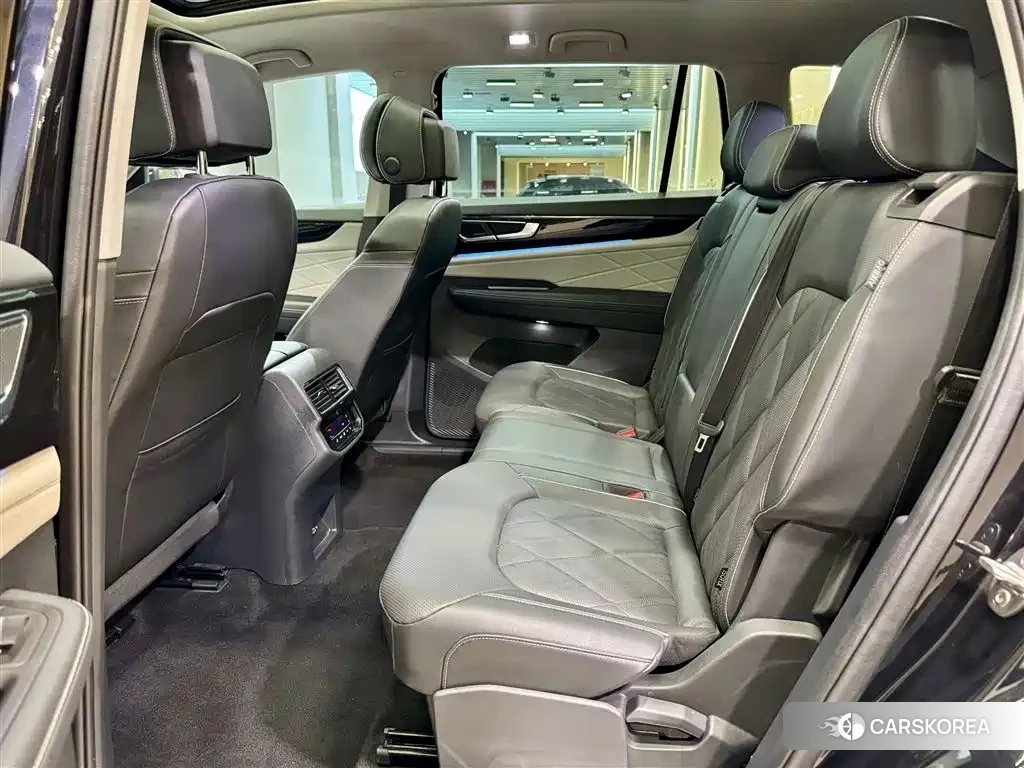 Volkswagen Teramont id 4546236 из Китая 20