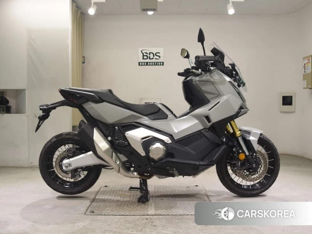 Проданный Honda X-ADV 750 id 4184578 из Японии, фото 20