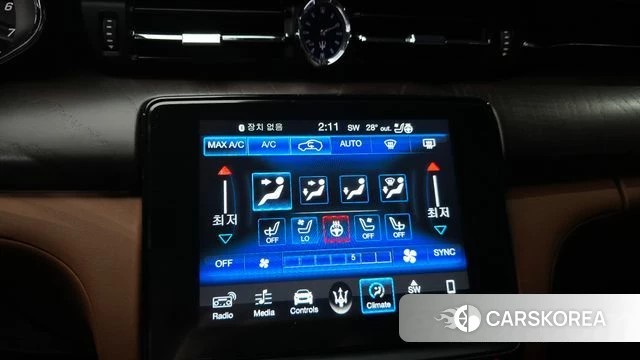 Maserati Quattroporte id 4587380 из Кореи 20