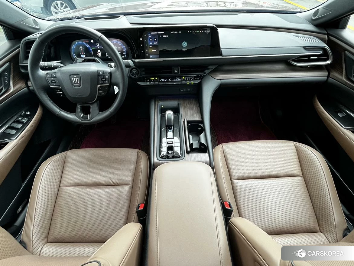 Toyota Crown (imported) id 4479643 из Китая 20