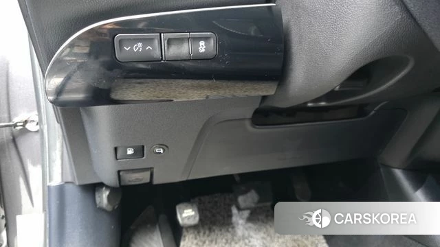Toyota Prius 4th Generation id 4568801 из Кореи 20