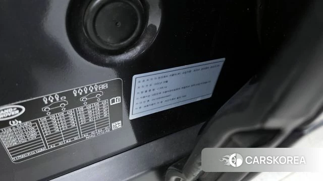 Land Rover Range Rover Velar id 4244025 из Кореи 20