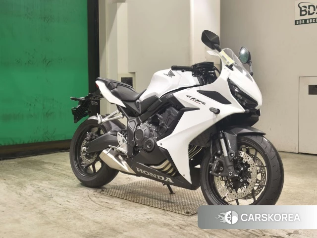 Honda CBR650R id 3947447 из Японии 20