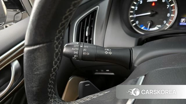 Infiniti Q50 id 4397872 из Кореи 20