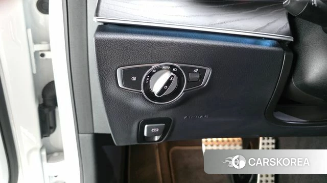 Mercedes-Benz E-Class W213 id 4534290 из Кореи 20