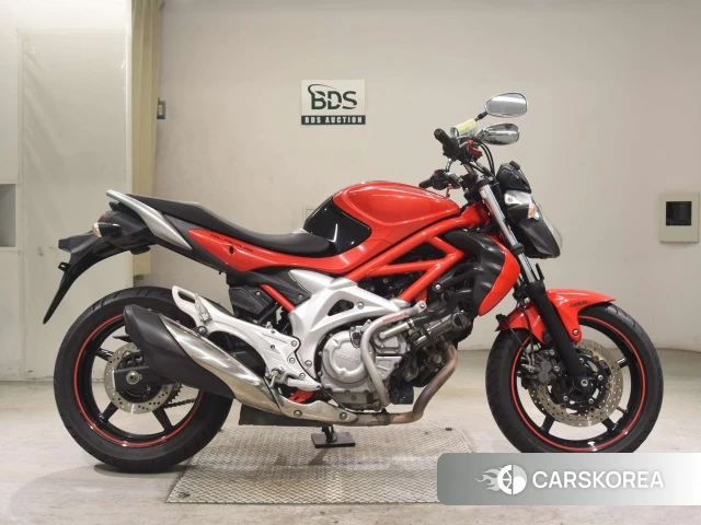 Suzuki GLADIUS 400 id 3947406 из Японии 20