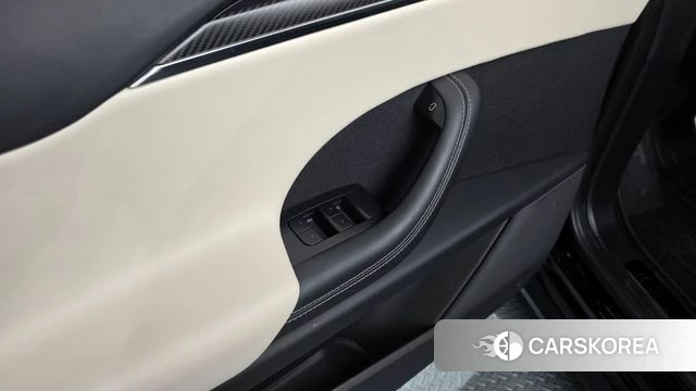 Tesla Model X id 4696341 из Кореи 20