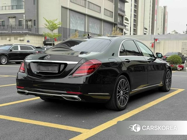 Mercedes-Benz S-class id 4220949 из Китая 20