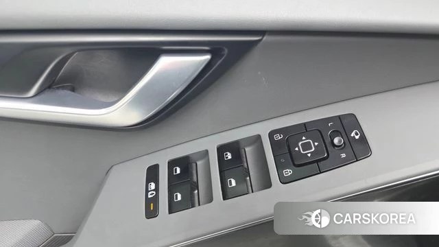 Kia Di Ol Nu Niro id 4691909 из Кореи 20