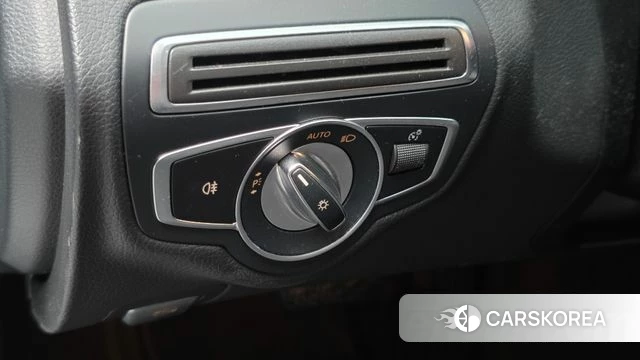 Mercedes-Benz C-Class W205 id 4677214 из Кореи 20