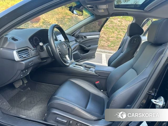 Honda Accord id 3890754 из Китая 19