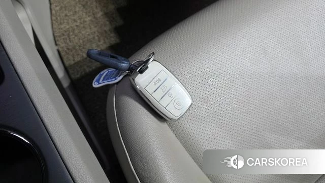 Kia The New Carnival id 4943952 из Кореи 20