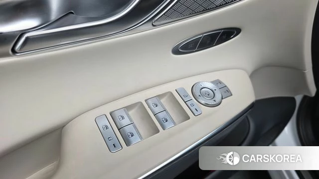 Genesis GV70 id 4309999 из Кореи 20
