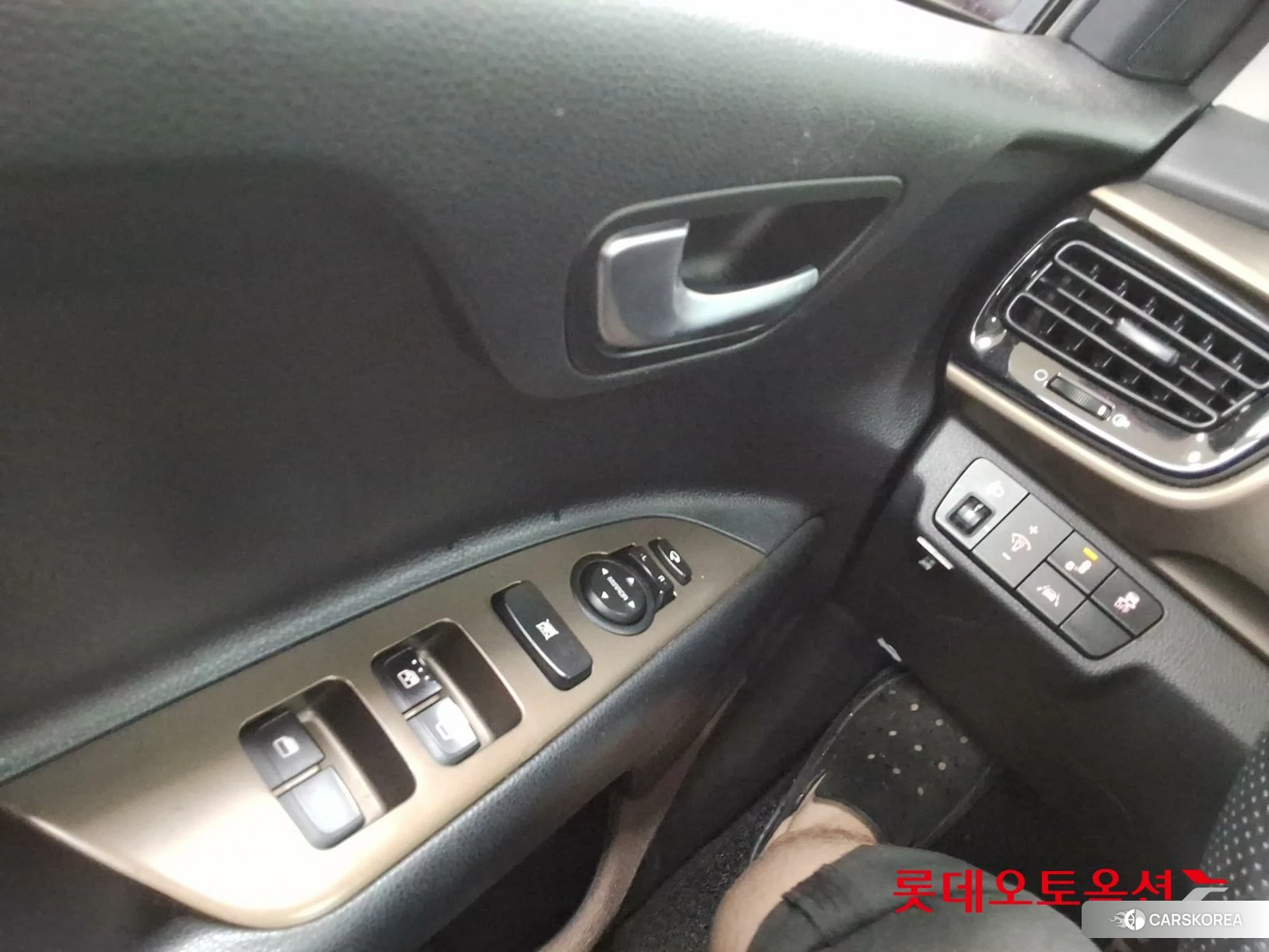 Kia Stonic id 4352412 из Кореи 20