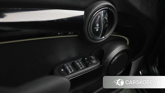 Mini Cooper S id 4186631 из Кореи 20