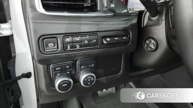 GMC Yukon id 4231769 из Кореи 20