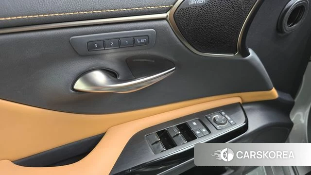 Lexus ES300h 7th generation id 4706472 из Кореи 20